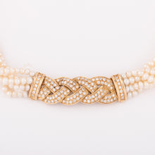 Charger l&#39;image dans la galerie, Collier en perles multirangs et fermoir en diamants
