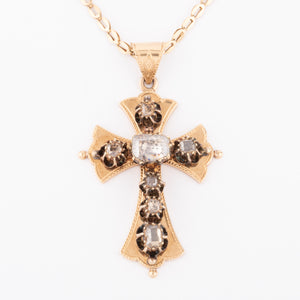Croix or jaune et diamants