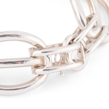 Charger l&#39;image dans la galerie, Bracelet en argent de la maison Hermès
