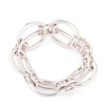 Charger l&#39;image dans la galerie, Bracelet en argent de la maison Hermès
