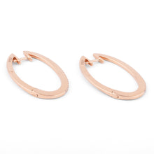 Charger l&#39;image dans la galerie, Boucles d&#39;oreilles ovales en or rose et diamants
