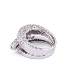 Charger l&#39;image dans la galerie, Bague en or gris et diamants asymétrique
