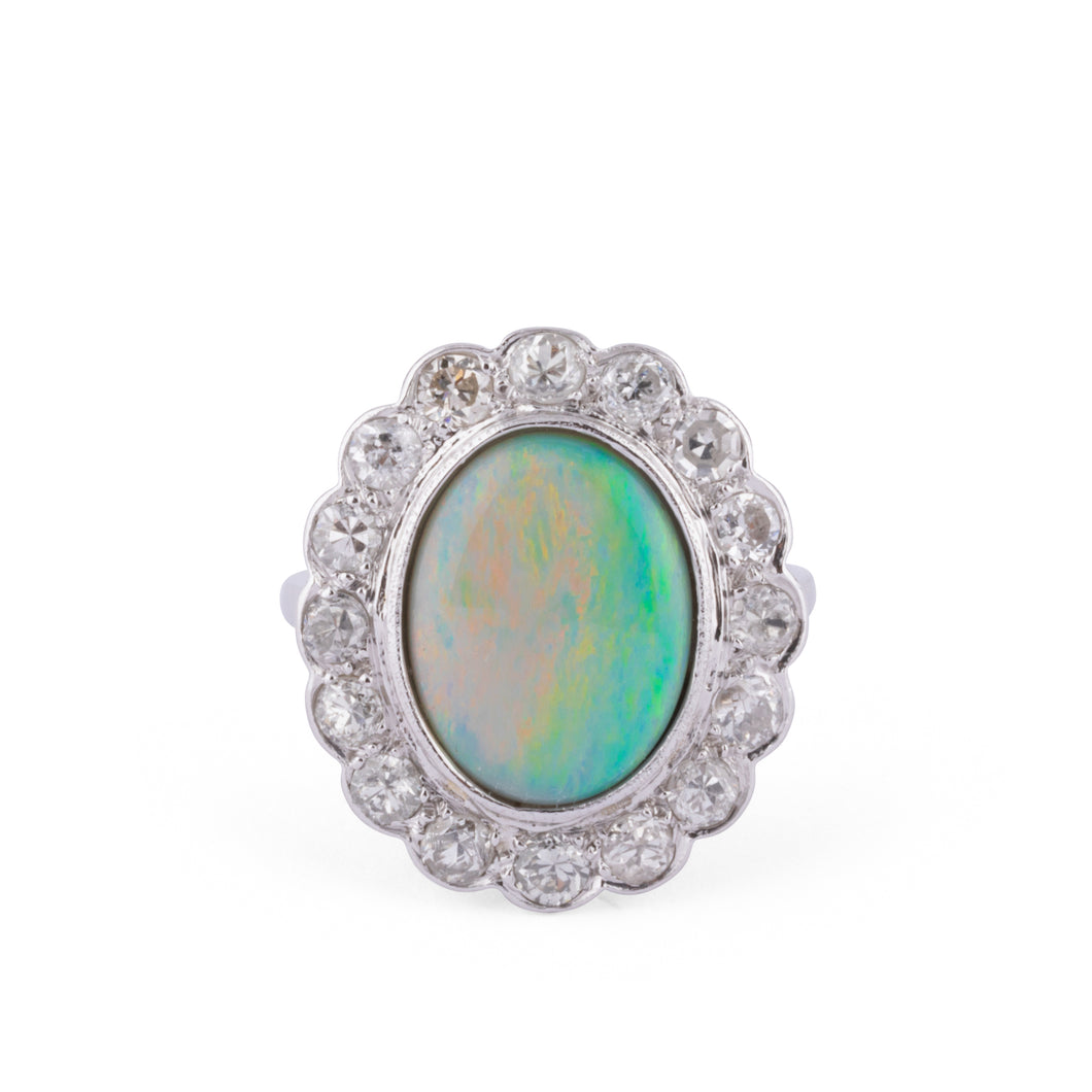 Bague en platine diamants et opale