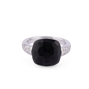 Une bague signée de la Maison Pomellato, collection Capri