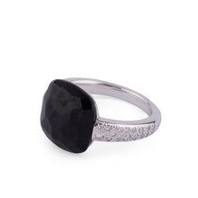 Charger l&#39;image dans la galerie, Une bague signée de la Maison Pomellato, collection Capri
