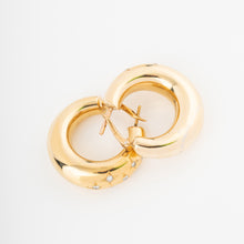 Charger l&#39;image dans la galerie, Boucles d&#39;oreilles de la Maison Chaumet sur or jaune
