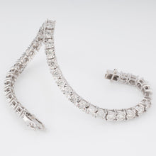 Charger l&#39;image dans la galerie, Bracelet riviere et or gris orné de diamant
