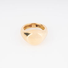 Charger l&#39;image dans la galerie, Bague chevalière or jaune 18k signée de la maison Chaumet
