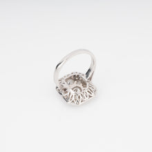 Charger l&#39;image dans la galerie, Bague en platine et diamants
