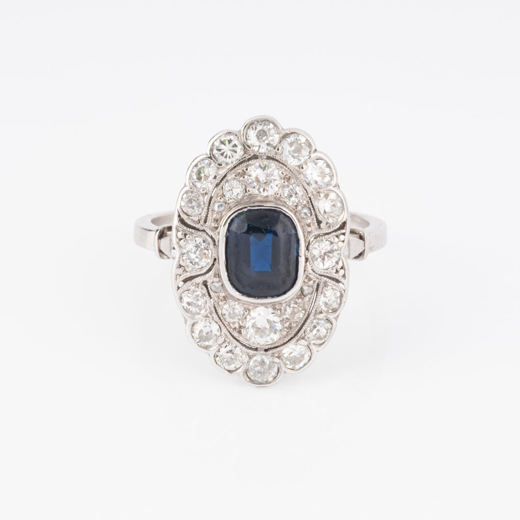 Bague marquise en platine