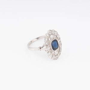 Bague marquise en platine