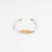 Charger l&#39;image dans la galerie, Bracelet rigide argent et or de la maison Zolotas

