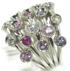 Bague or gris signée de la maison Chanel - adalgyseboutique