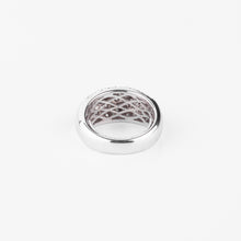 Charger l&#39;image dans la galerie, Bague jonc en or gris pavée de diamants
