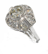 Charger l&#39;image dans la galerie, Bague or gris 18k ornée d&#39;un diamant - adalgyseboutique
