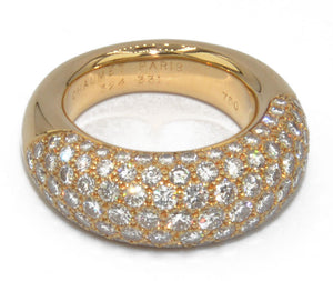 Bague jonc or jaune  en diamant de la maison Chaumet