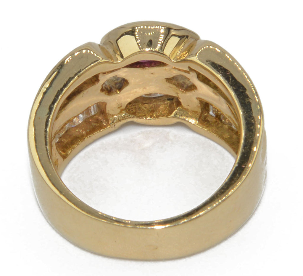 Bague or jaune en toi et moi rubis et diamant
