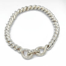 Charger l&#39;image dans la galerie, Collier en argent de la maison Hermès collection Torsade
