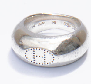 Bague en argent signée Hermès