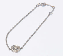 Charger l&#39;image dans la galerie, Bracelet de la maison Boucheron en or gris et diamant
