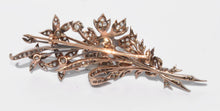 Charger l&#39;image dans la galerie, Broche fleur trembleuse en diamant et taille ancienne
