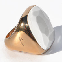 Charger l&#39;image dans la galerie, Bague en or rose de la maison Pomellato,modèle Victoria
