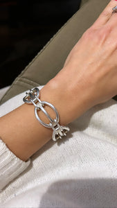 Bracelet en argent de la maison Hermès