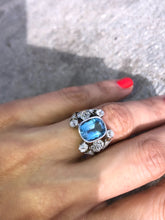 Charger l&#39;image dans la galerie, Bague 1910 en or et argent ornée d&#39;une aigue-marine
