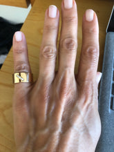 Charger l&#39;image dans la galerie, Bague Chaumet or jaune et diamant modèle lien
