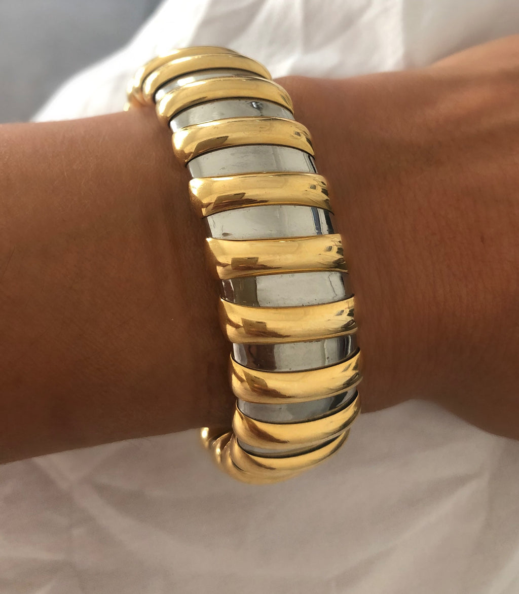 Bracelet or et acier de la maison Bvlgari