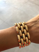 Charger l&#39;image dans la galerie, Bracelet manchette or jaune

