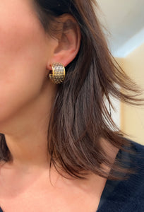 Paire de créoles signée de la maison Cartier