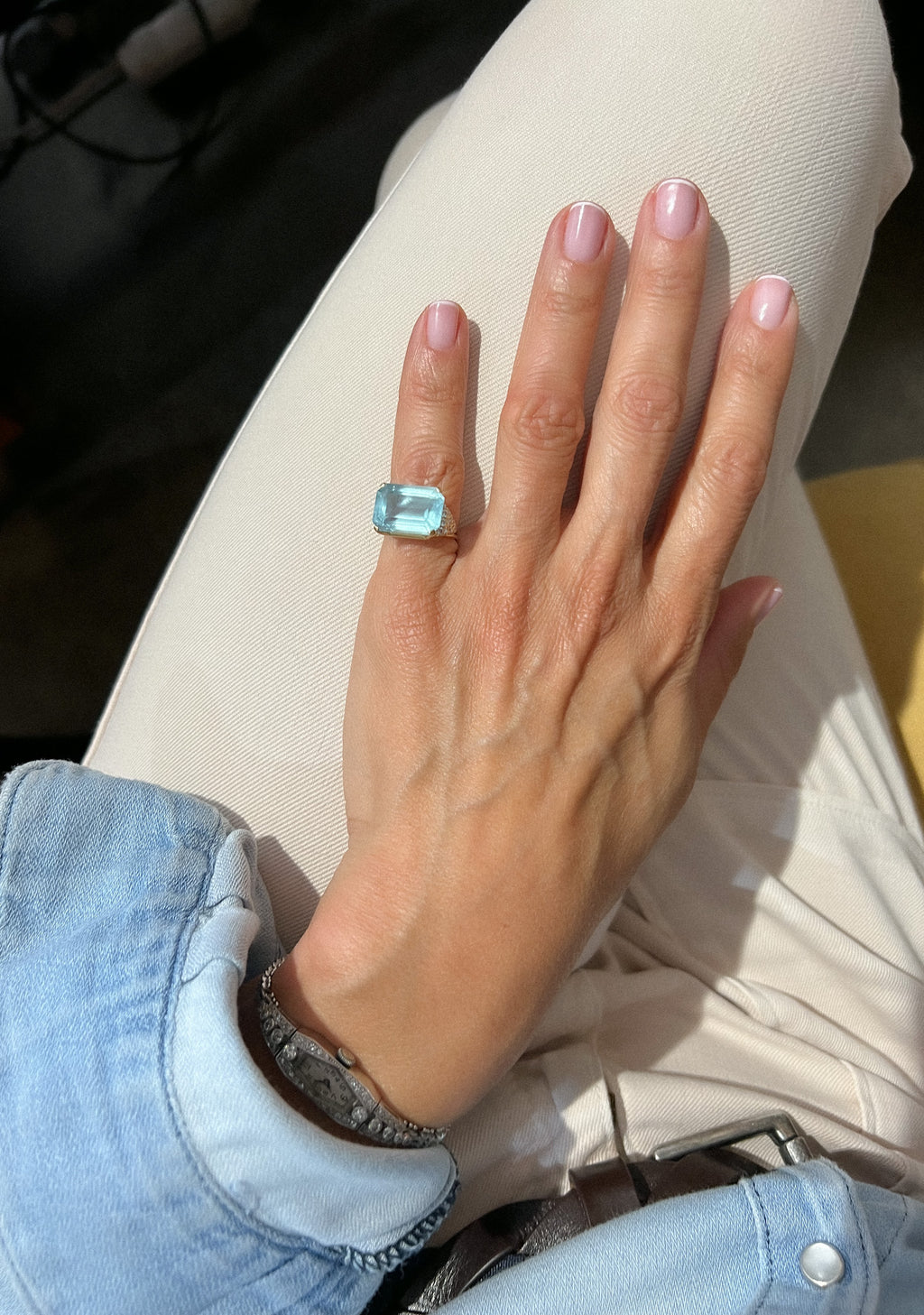 Bague aigue marine lactée et diamant sur or jaune