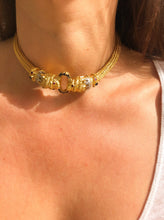 Charger l&#39;image dans la galerie, Collier en or jaune de la maison Lalaounis
