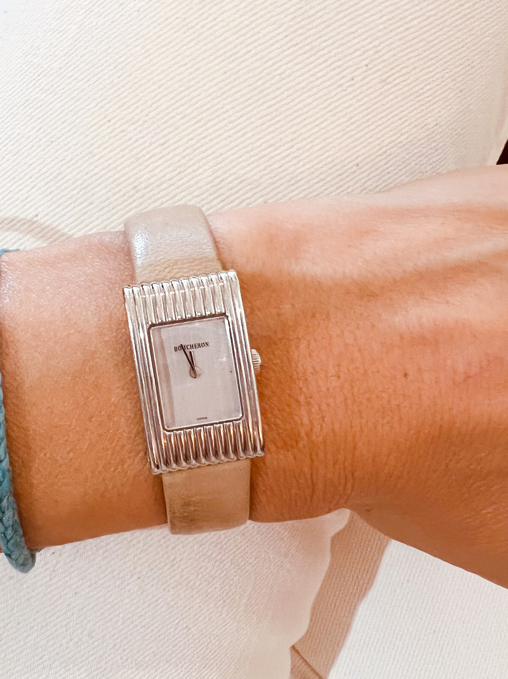 Montre rectangulaire en acier Boucheron collection Reflet