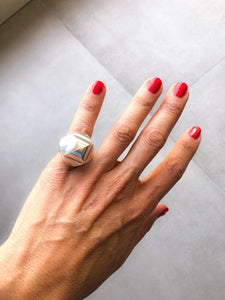 Bague en argent de la maison Hermès collection collier de chien rock