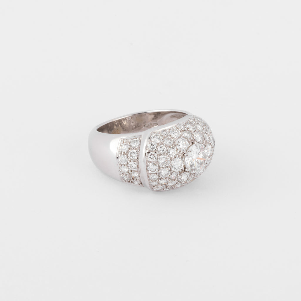 Bague jonc pavée de diamant de diamant