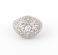Bague dôme en platine et diamants