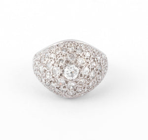 Bague dôme en platine et diamants