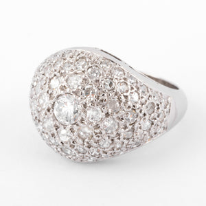 Bague dôme en platine et diamants