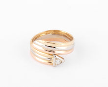 Charger l&#39;image dans la galerie, Bague 3 Ors avec un diamant

