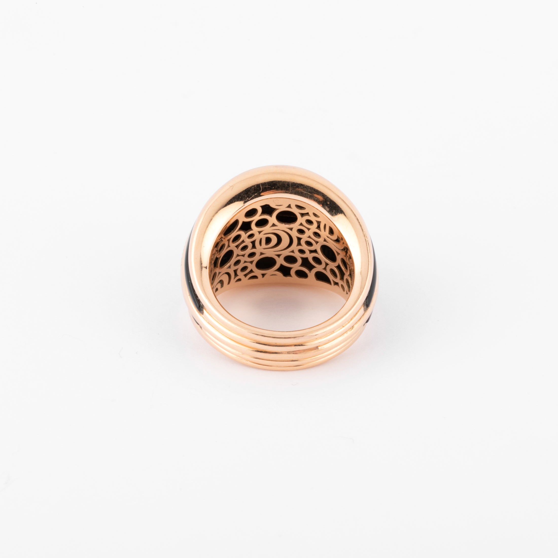 Bague jonc or rose et onyx de la maison Damiani