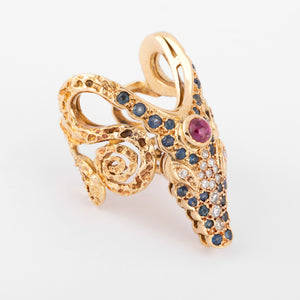 Bague or jaune tête de crocodile de la maison Lalaounis