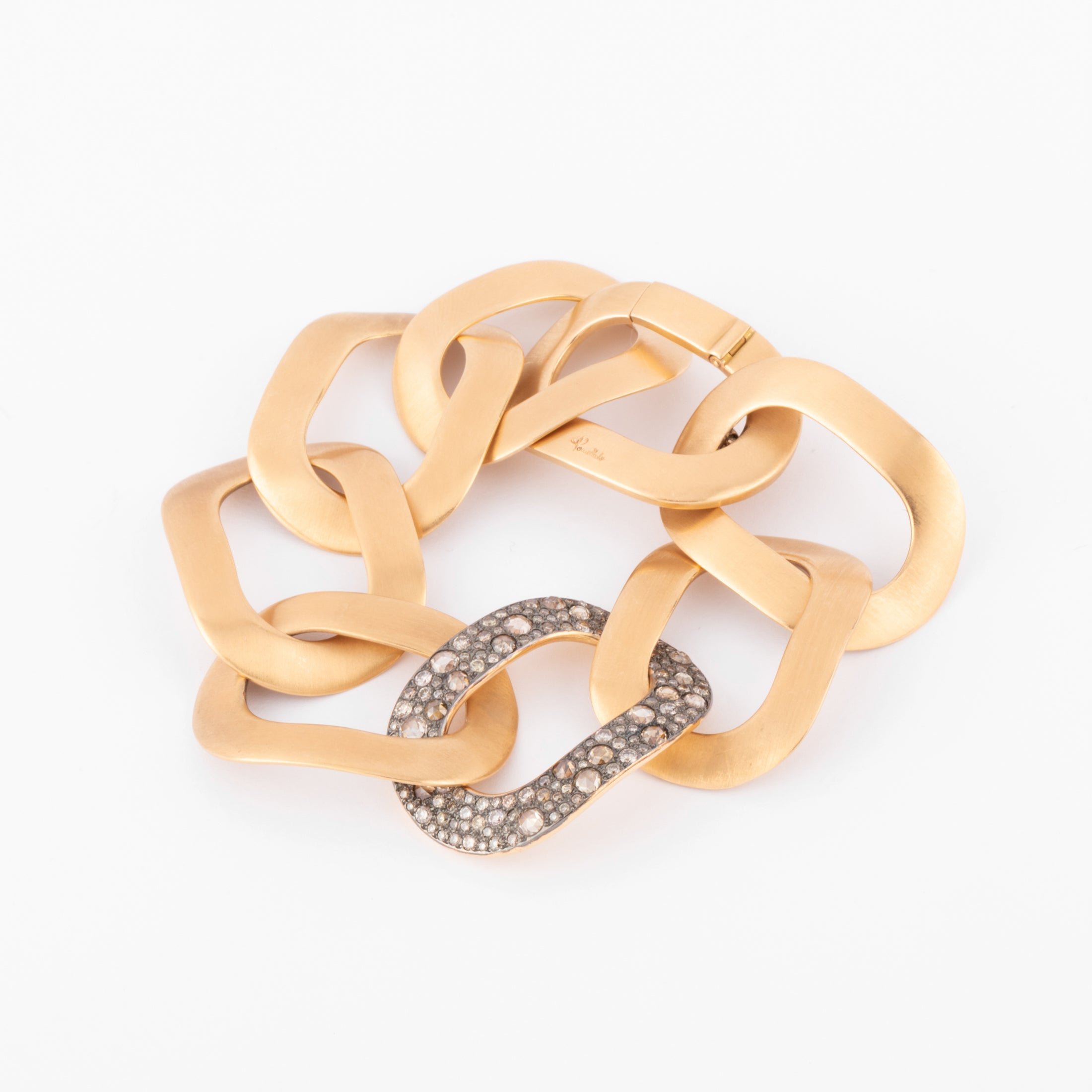 Bracelet or rose et diamants blancs et cognacs de la maison Pomellato