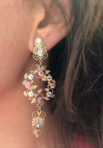 Boucles d'oreilles or jaune  formant de fleurs du créateur Papi Percossi