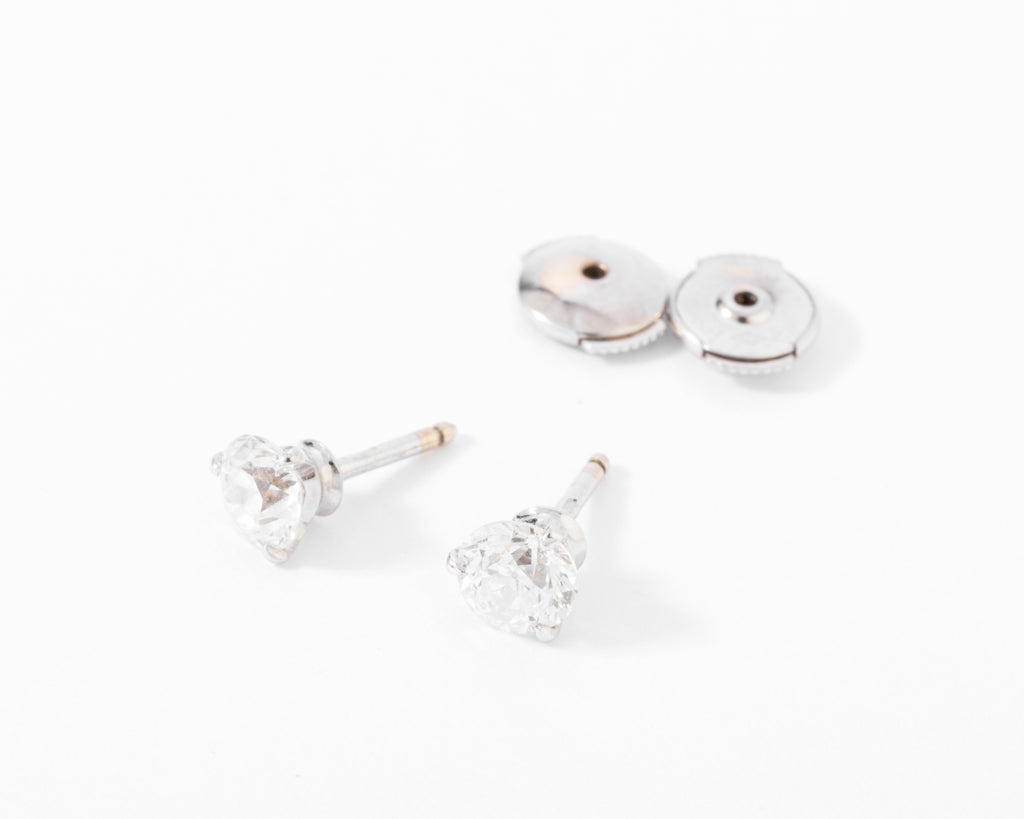 Paire de boucles d'oreilles en diamant taille ancienne