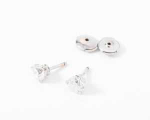 Paire de boucles d'oreilles en diamant taille ancienne
