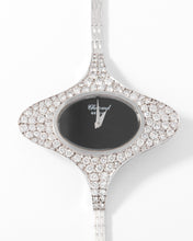 Charger l&#39;image dans la galerie, Montre ovale Or gris diamants Chopard année 1970
