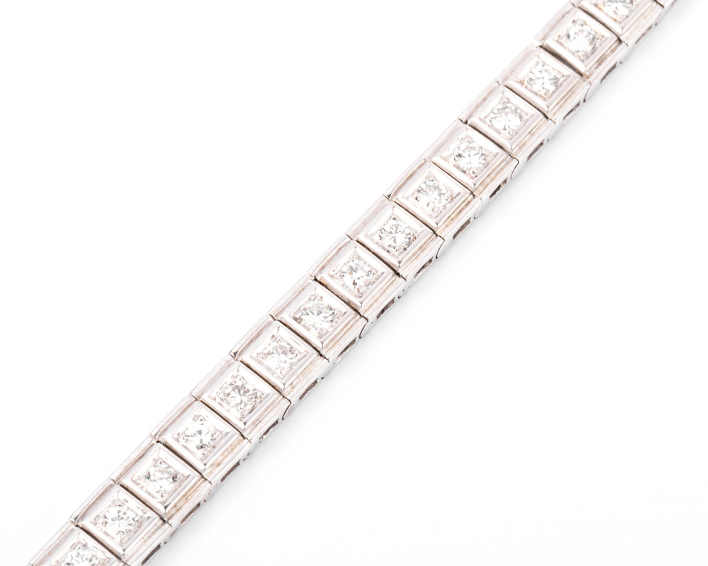 Bracelet en platine riviere en diamant