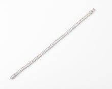 Charger l&#39;image dans la galerie, Bracelet ligne en diamant taille princesse sur or gris
